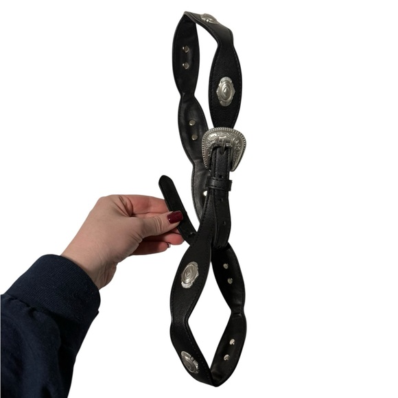 Black Concho Belt approx 42 inches Western inspired - Picture 4 of 8